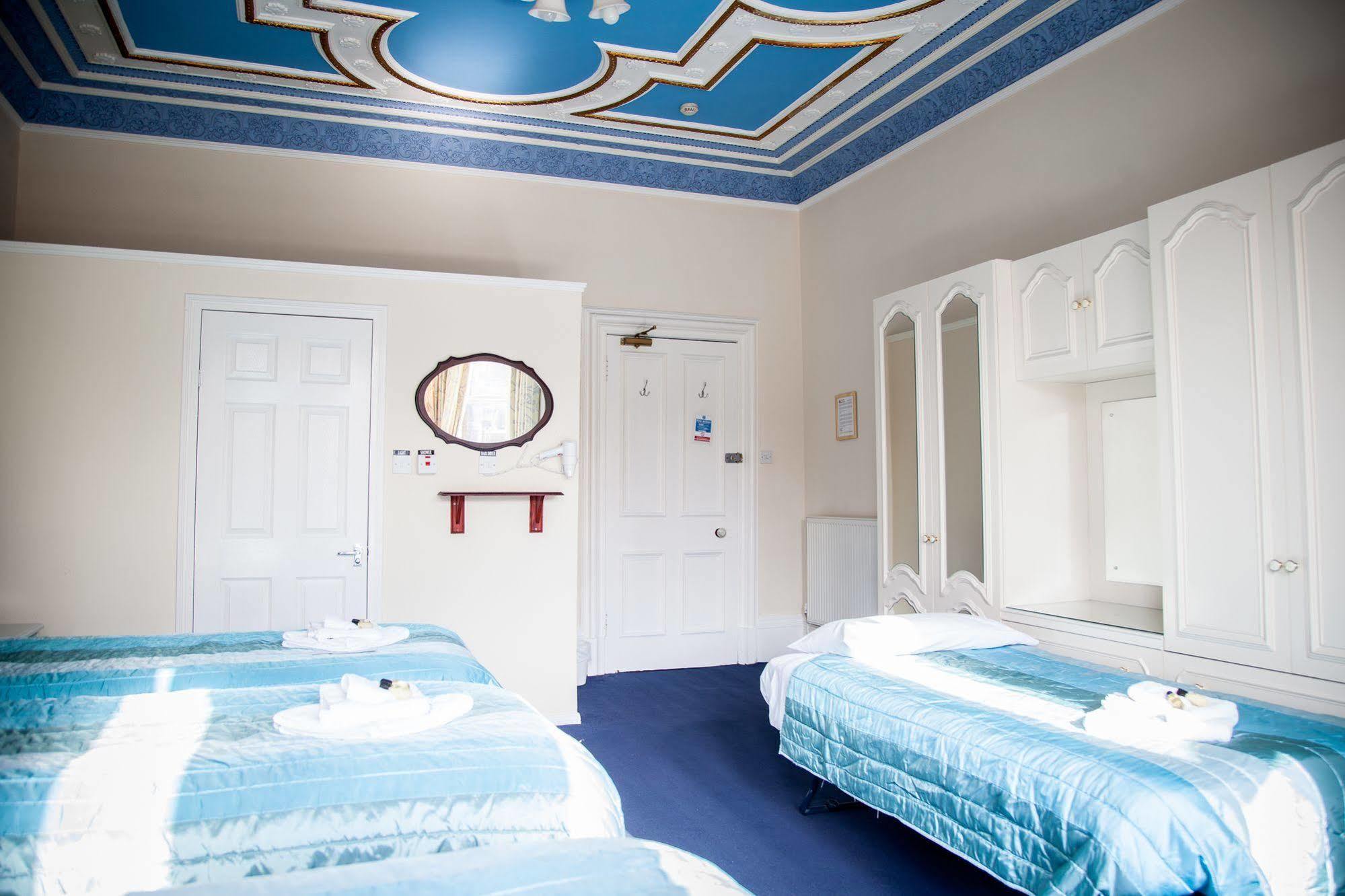 Alba Hills Guest House เอดินบะระ ภายนอก รูปภาพ